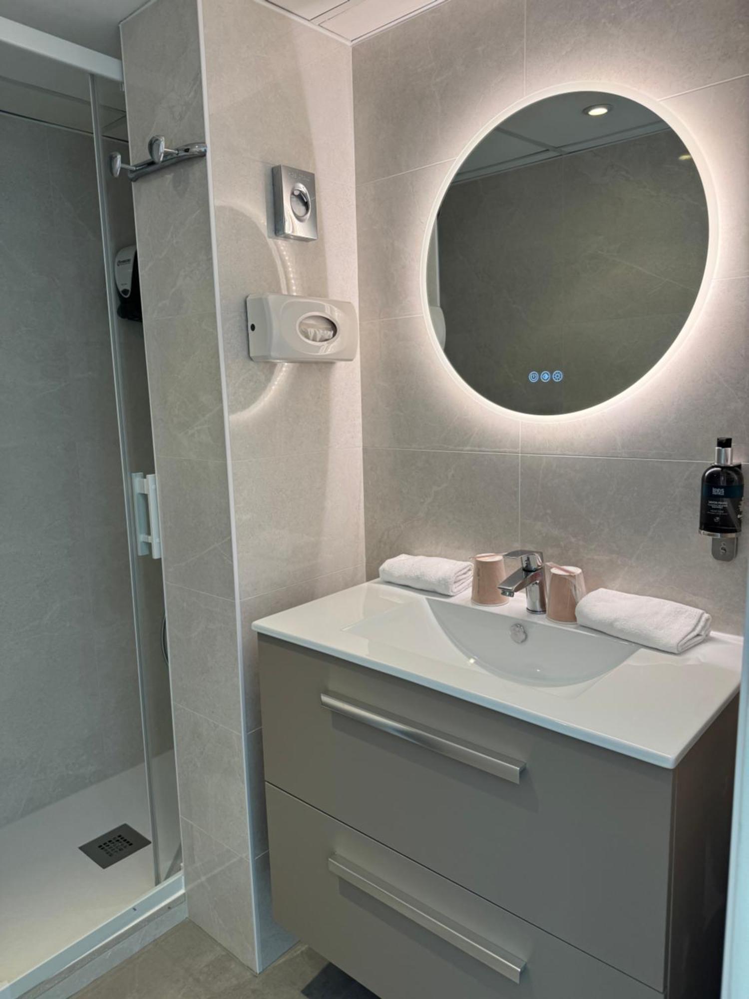 Hotel Calme Des Pins & Spa Les Sables-dʼOlonne 외부 사진
