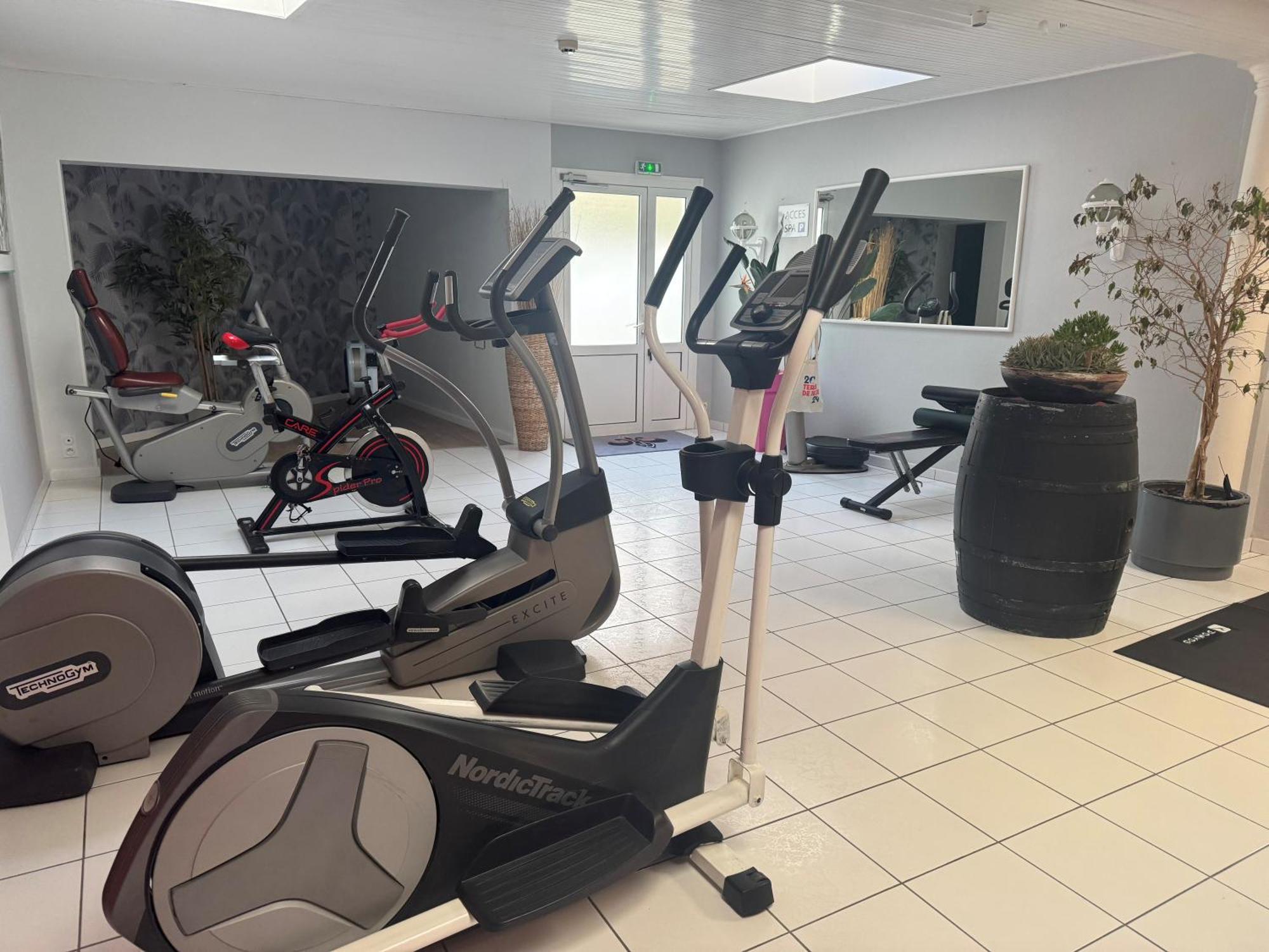 Hotel Calme Des Pins & Spa Les Sables-dʼOlonne 외부 사진